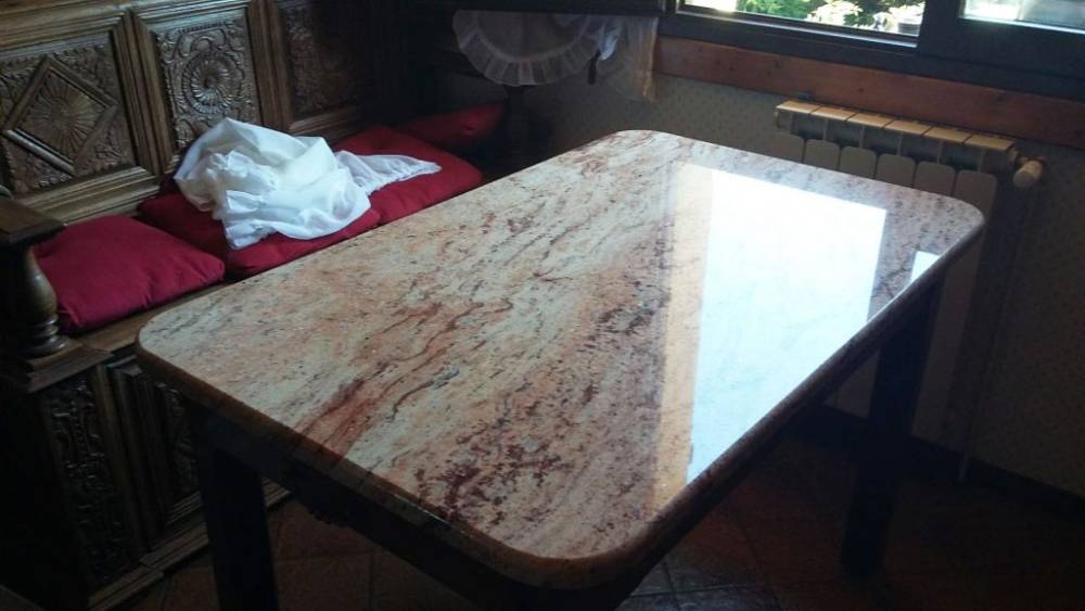 table en marbre